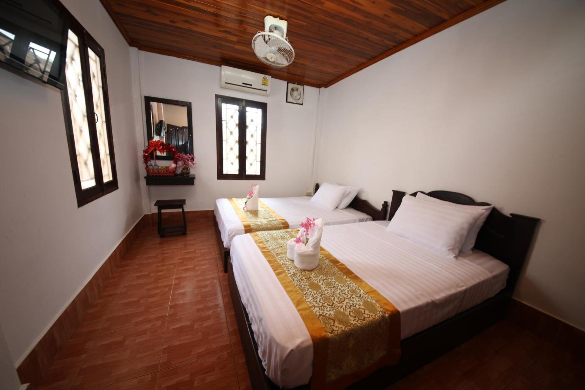 Nirasim Villa Luang Prabang Exterior photo